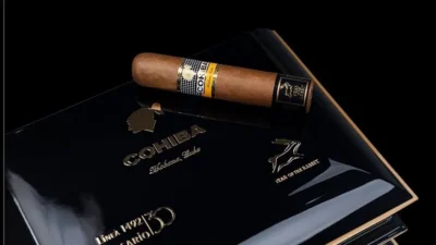 Cohiba Siglo de Oro Year of the Rabbit – Box of 18 Cigars - Image 2